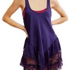 Free People NWT S {$78} Young & In Love Lace Accent Satin Chemise In GothicGrape